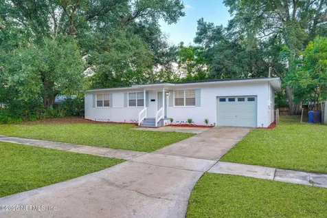 6822 Buttontree Lane S Jacksonville FL 32277