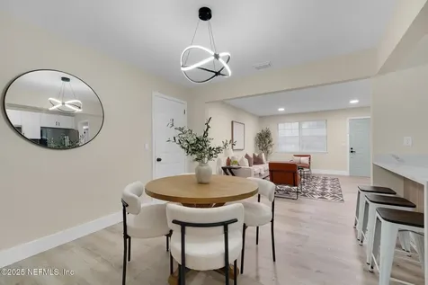6822 Buttontree Lane S Jacksonville FL 32277