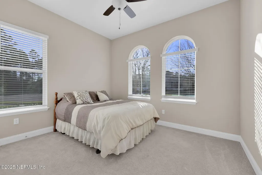 71 Armorer Court Jacksonville FL 32081