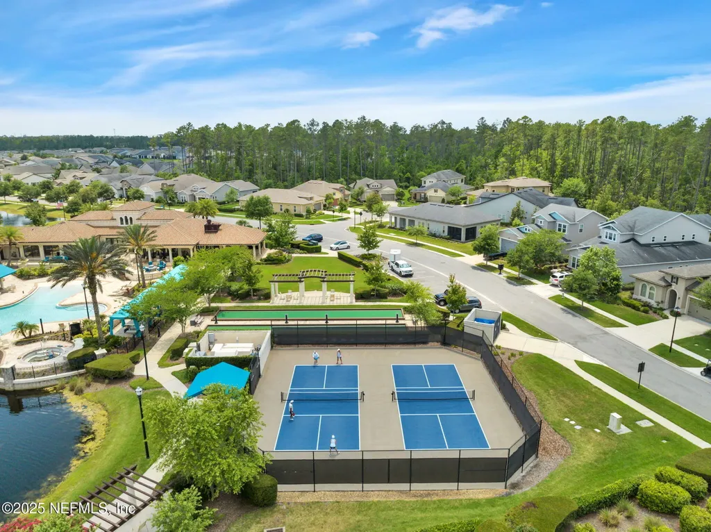 71 Armorer Court Jacksonville FL 32081