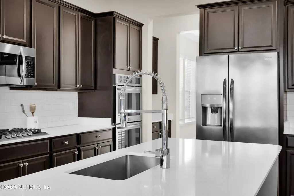 71 Armorer Court Jacksonville FL 32081