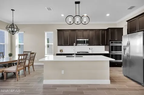 71 Armorer Court Jacksonville FL 32081