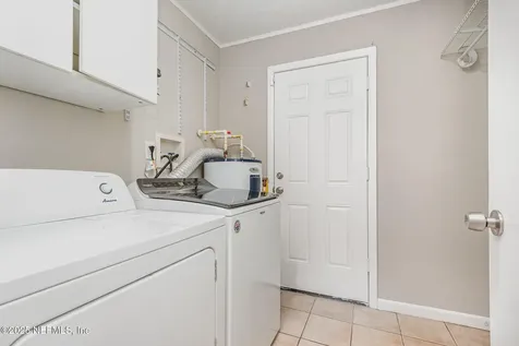 7567 Wendell Drive Jacksonville FL 32210