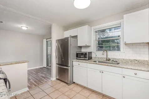 7567 Wendell Drive Jacksonville FL 32210