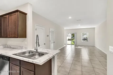 7625 Legacy Trail Jacksonville FL 32256