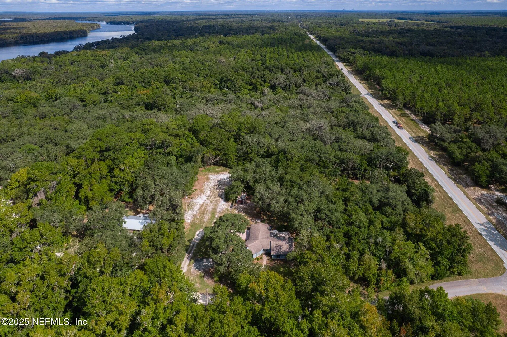 102 Acosta Creek Drive Satsuma FL 32189