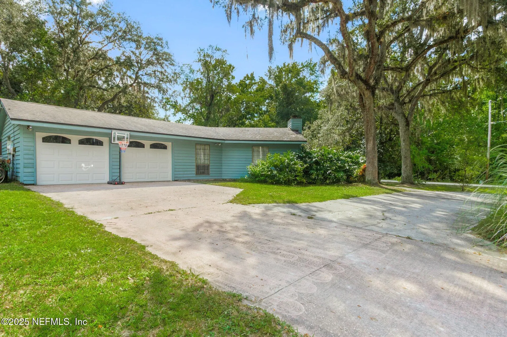 102 Acosta Creek Drive Satsuma FL 32189