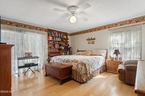 102 Acosta Creek Drive Satsuma FL 32189