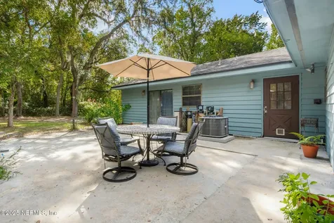 102 Acosta Creek Drive Satsuma FL 32189