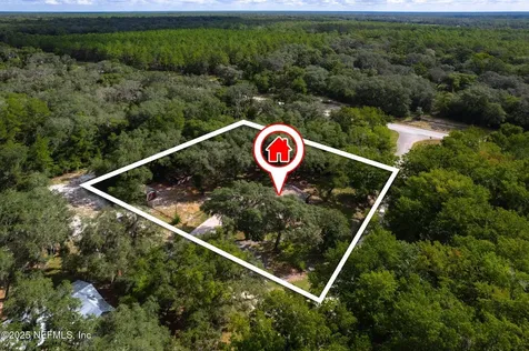102 Acosta Creek Drive Satsuma FL 32189