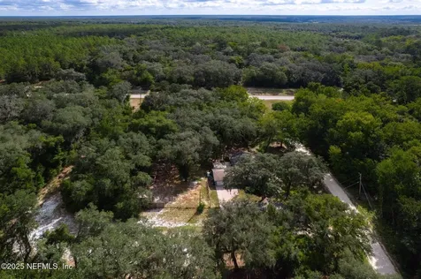 102 Acosta Creek Drive Satsuma FL 32189
