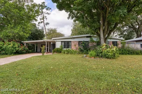 2504 Ironwood Drive Jacksonville FL 32216