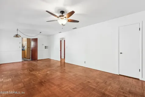 2504 Ironwood Drive Jacksonville FL 32216