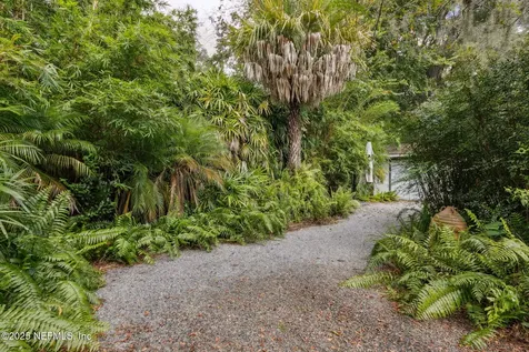 2504 Ironwood Drive Jacksonville FL 32216