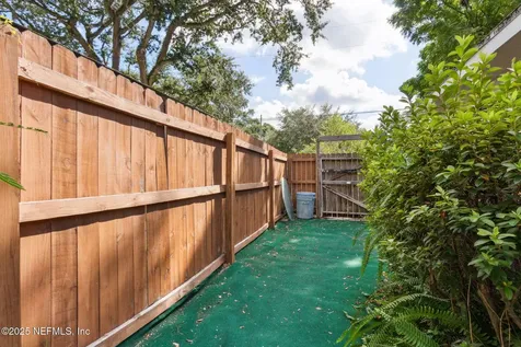 2504 Ironwood Drive Jacksonville FL 32216
