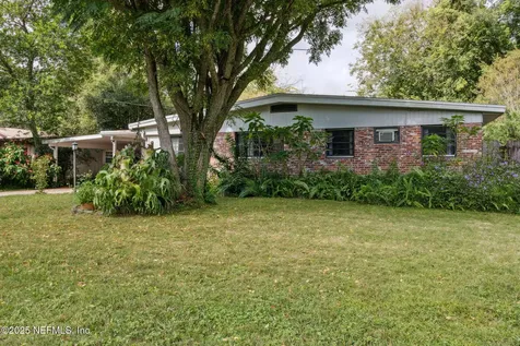 2504 Ironwood Drive Jacksonville FL 32216