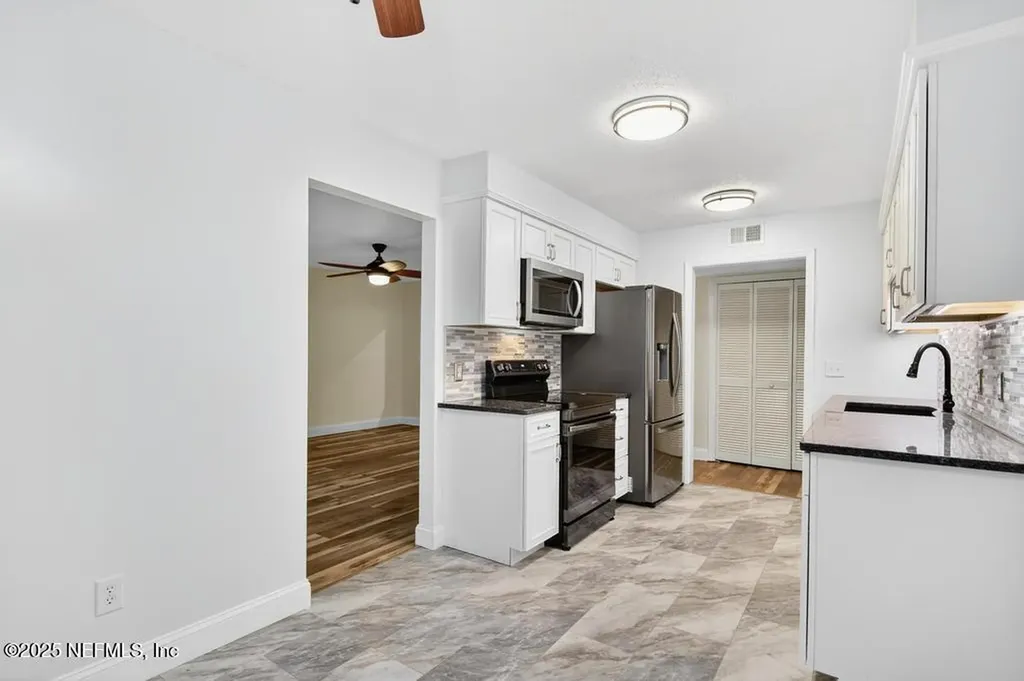 2700 Mizell Avenue Fernandina Beach FL 32034