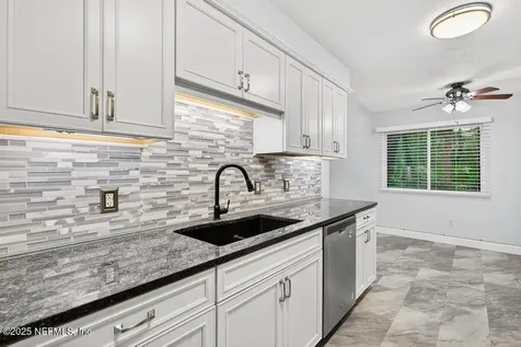 2700 Mizell Avenue Fernandina Beach FL 32034