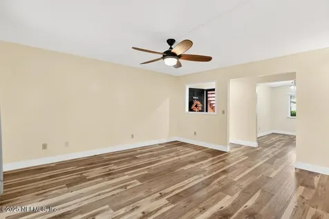 2700 Mizell Avenue Fernandina Beach FL 32034