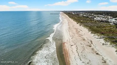 2700 Mizell Avenue Fernandina Beach FL 32034