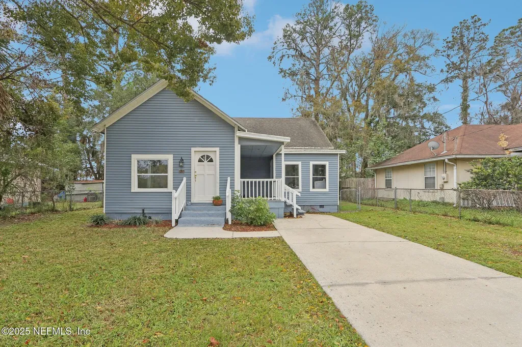 1005 Palmer Street Green Cove Springs FL 32043
