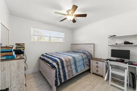 3956 Tara Hall Drive Jacksonville FL 32277