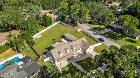 3956 Tara Hall Drive Jacksonville FL 32277