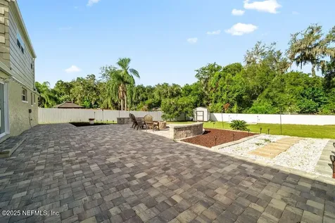 3956 Tara Hall Drive Jacksonville FL 32277