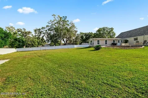 3956 Tara Hall Drive Jacksonville FL 32277