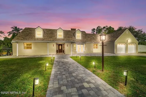 3956 Tara Hall Drive Jacksonville FL 32277