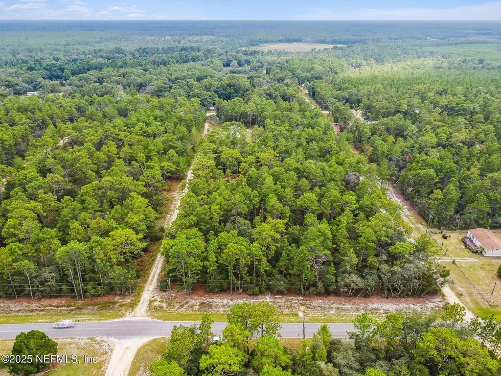 401 Edgehill Road Satsuma FL 32189