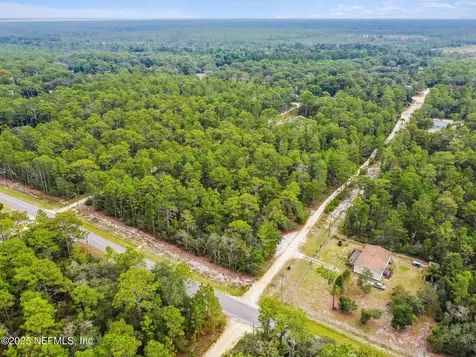 401 Edgehill Road Satsuma FL 32189