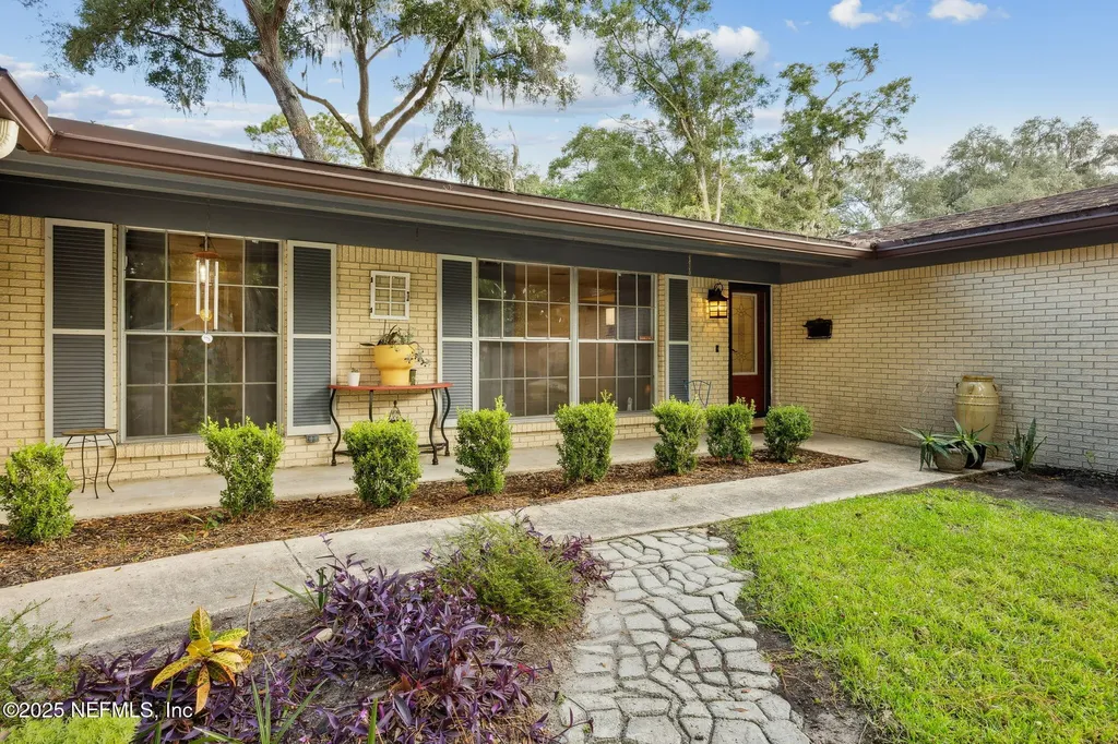 6305 Wuthering Heights Road Jacksonville FL 32211