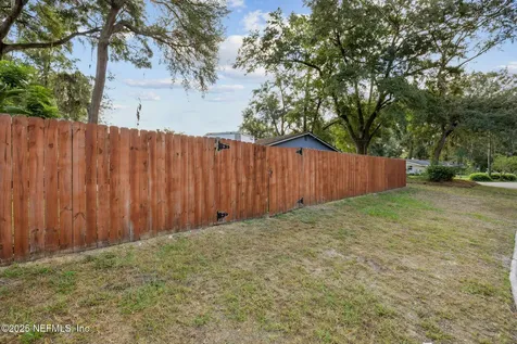 6305 Wuthering Heights Road Jacksonville FL 32211