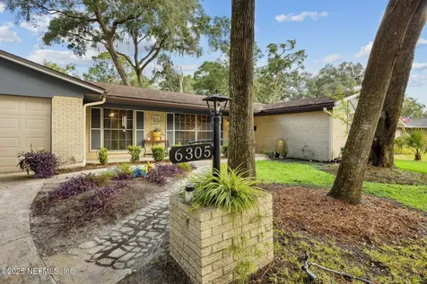 6305 Wuthering Heights Road Jacksonville FL 32211