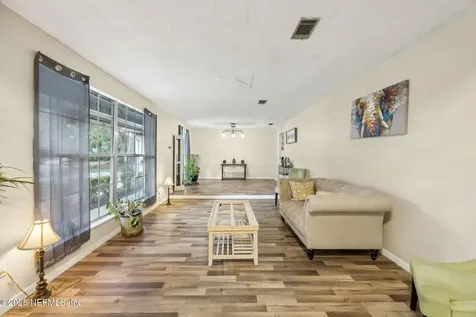 6305 Wuthering Heights Road Jacksonville FL 32211