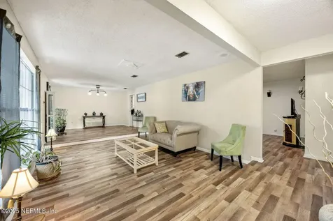 6305 Wuthering Heights Road Jacksonville FL 32211
