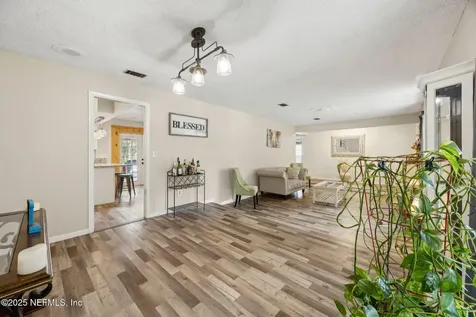 6305 Wuthering Heights Road Jacksonville FL 32211