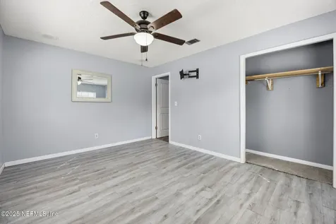 6305 Wuthering Heights Road Jacksonville FL 32211
