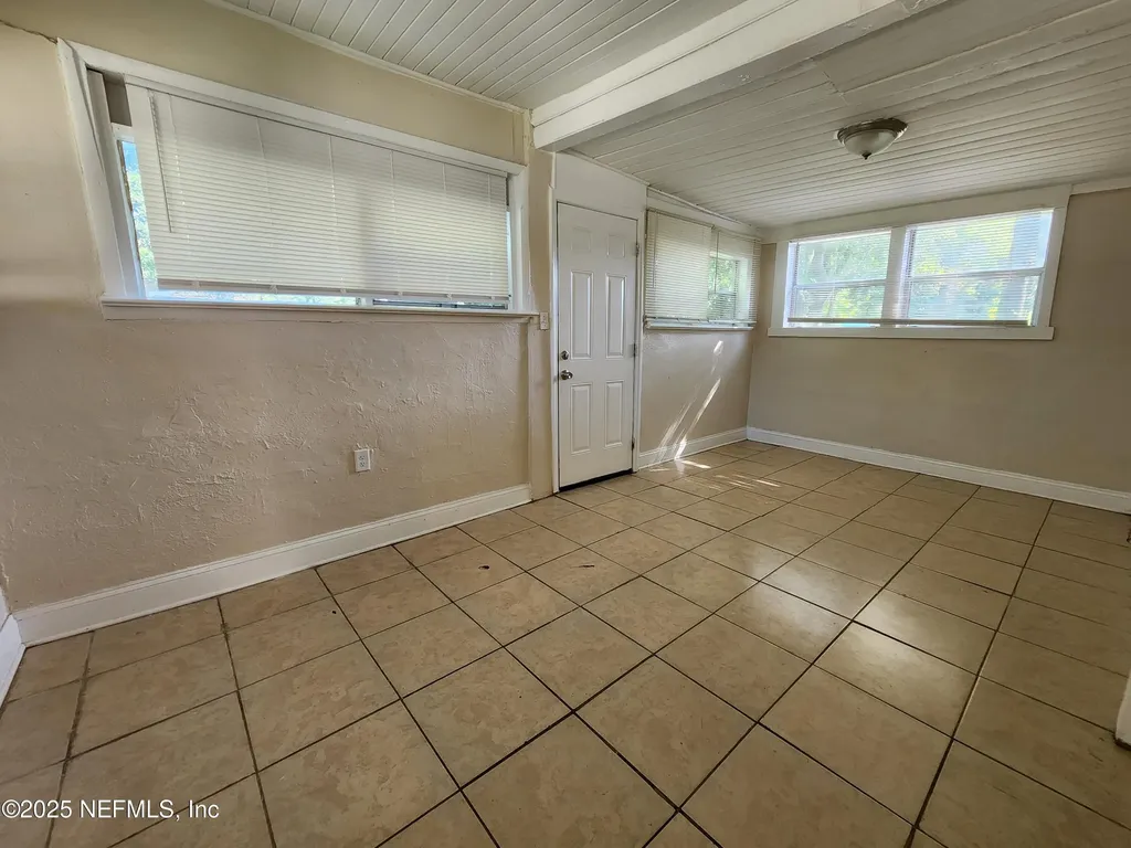 1525 9th Street W Jacksonville FL 32209