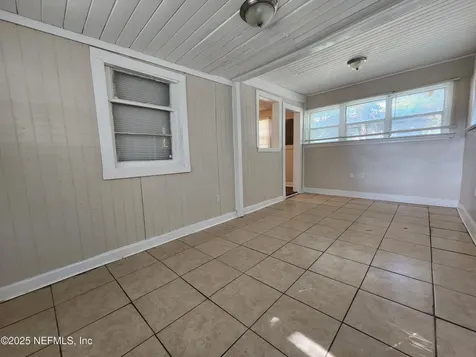 1525 9th Street W Jacksonville FL 32209
