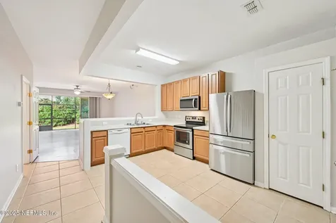 7508 Scarlet Ibis Lane Jacksonville FL 32256