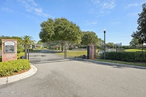 7508 Scarlet Ibis Lane Jacksonville FL 32256