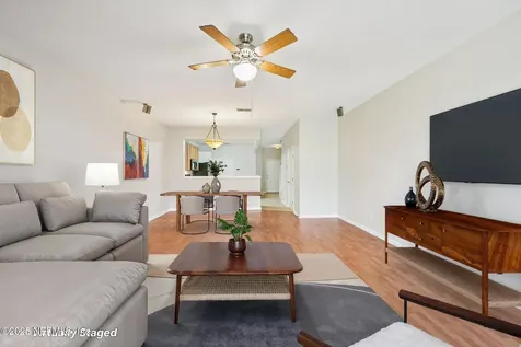 7508 Scarlet Ibis Lane Jacksonville FL 32256