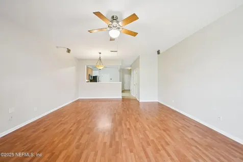 7508 Scarlet Ibis Lane Jacksonville FL 32256