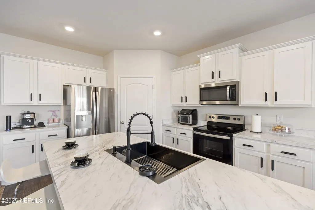 2411 Oak Stream Drive Green Cove Springs FL 32043