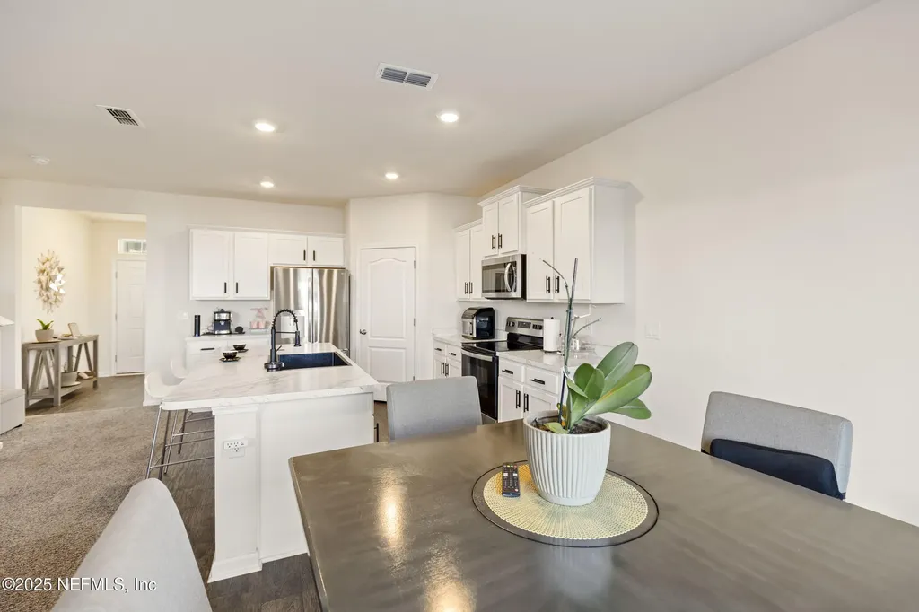 2411 Oak Stream Drive Green Cove Springs FL 32043