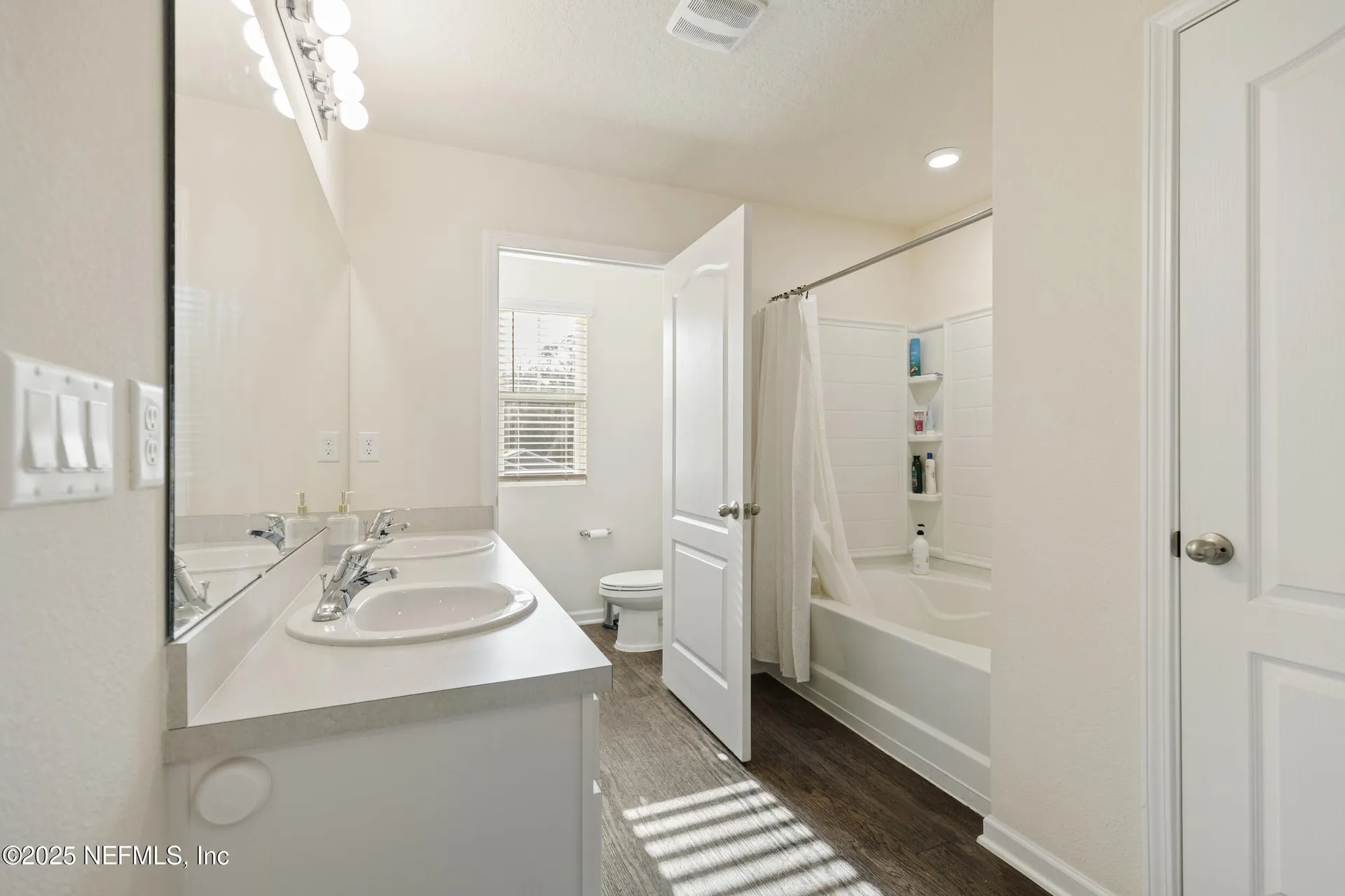 2411 Oak Stream Drive Green Cove Springs FL 32043