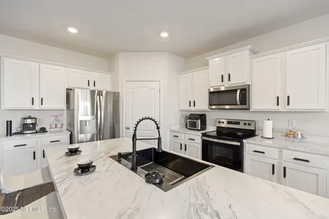 2411 Oak Stream Drive Green Cove Springs FL 32043
