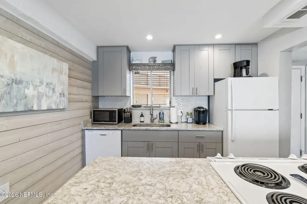 731 1st Street Jacksonville Beach FL 32250